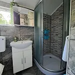 Apartment Dbs Vir