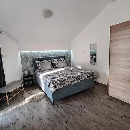 Dbs Apartment Vir